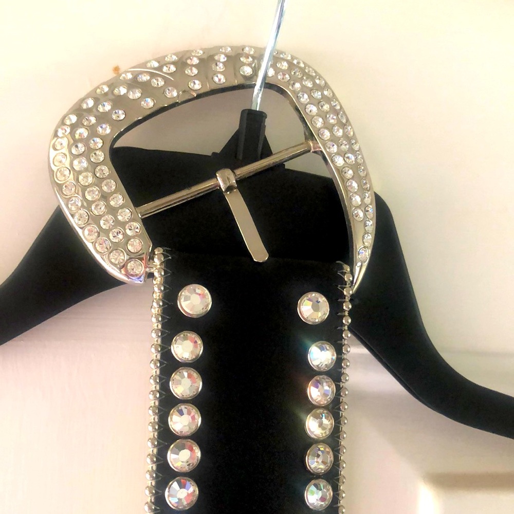BEAUTIFUL! B.B. Simon, Black Leather Belt with Swarovski Crystals! NWOT